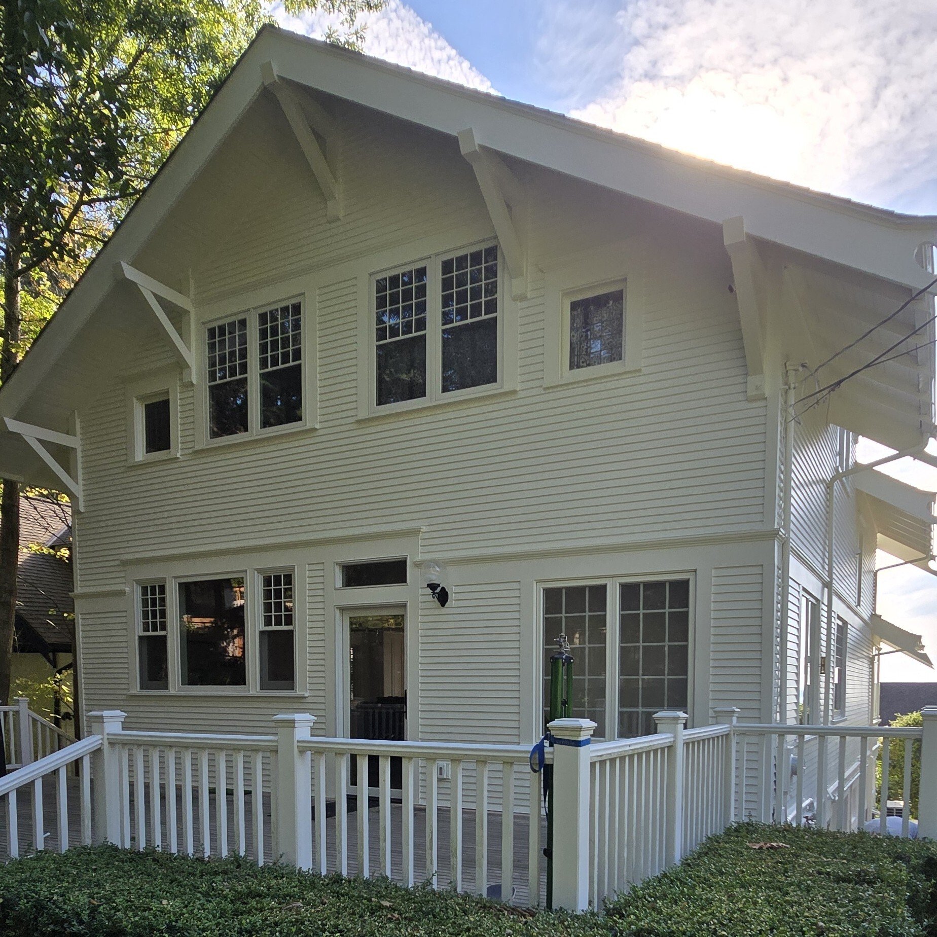 Galen House Square West