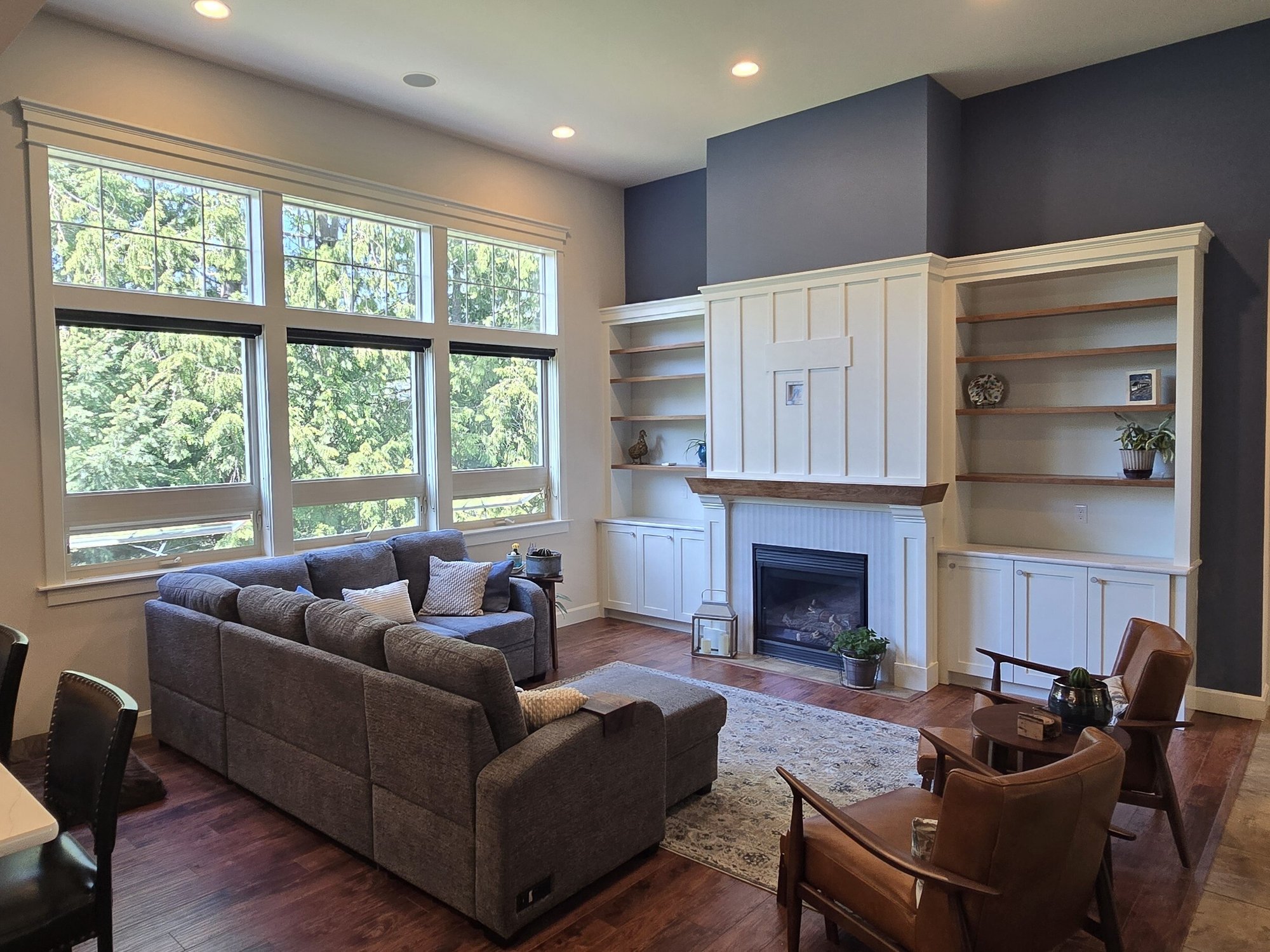 Interior Crop Interior Crop