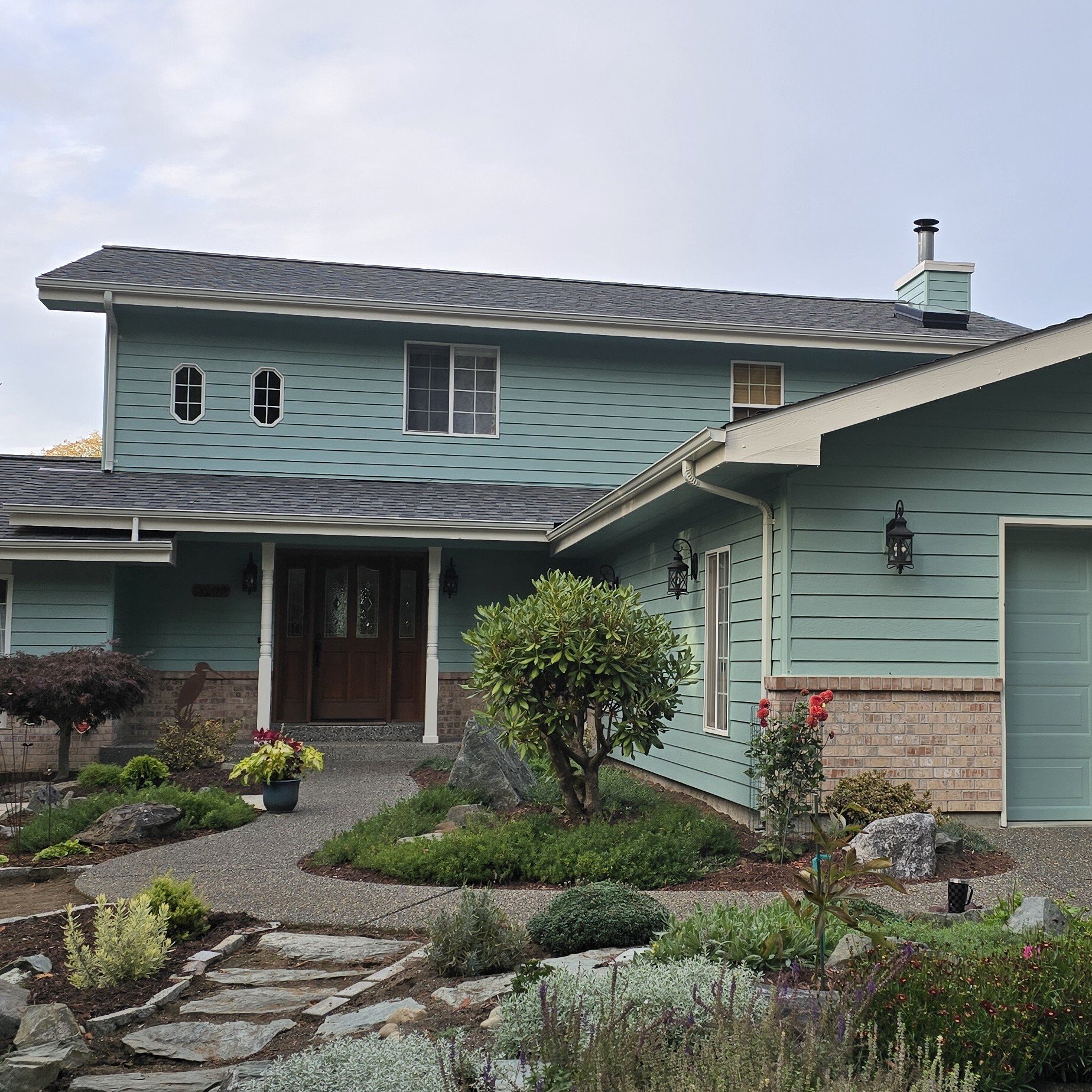 Square Exterior Blue